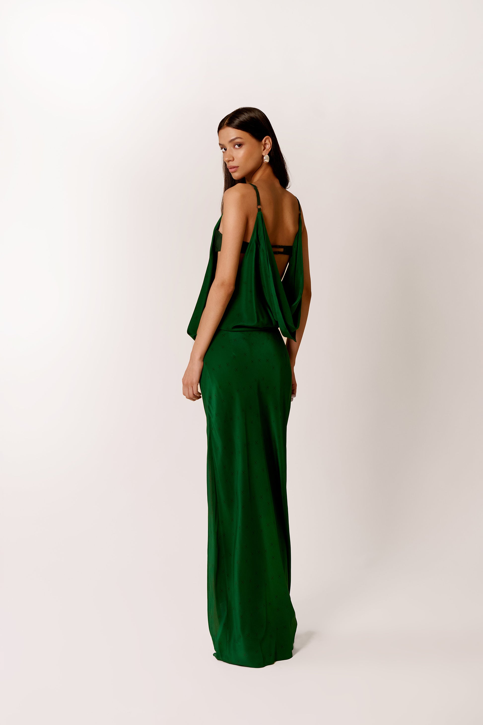 EMERALD GREEN MAXI DRESS WITH A DRAPED NECKLINE, SIDE CUT-OUTS
RAPSODIA A SOFIA IN GIADA
